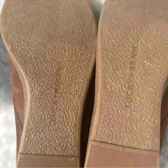 LUCKY Brand LK Junes Ankle Brown Wedge Booties - Picture 6 of 8